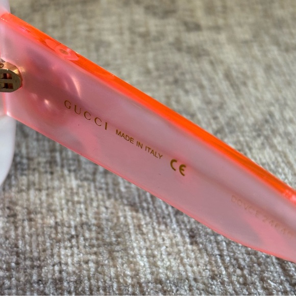 Gucci Women's Sunglasses in Pink and White - Picture 7 of 12
